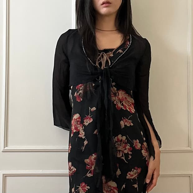 Black sheer ripped sleeve bolero