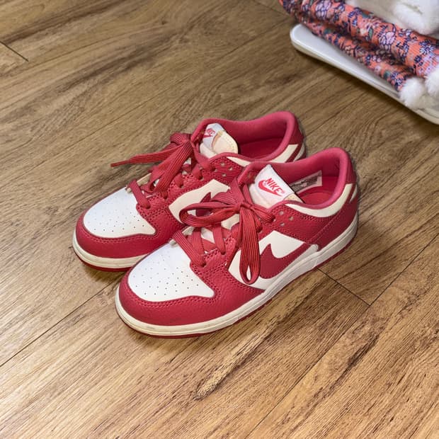 나이키 덩크 로우 아키오 핑크 220