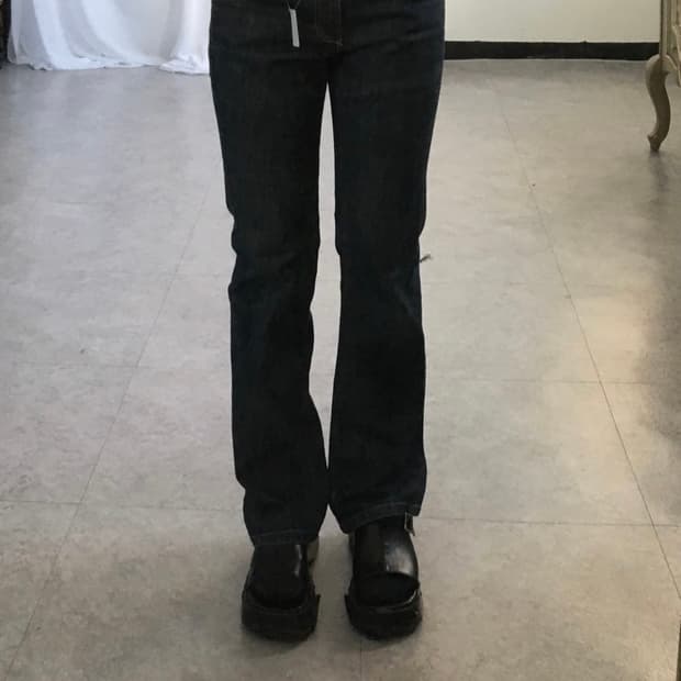 로우라이즈 흑청데님 진 