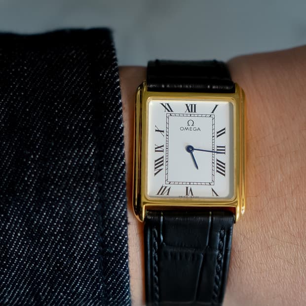 오메가 탱크 쿼츠 빈티지 시계