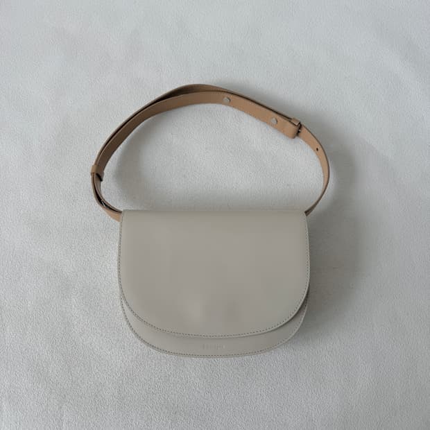 엘바테게브(ELBATEGEV) 레더 숄더 크로스백