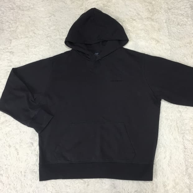 뉴발란스 후드티  CC23