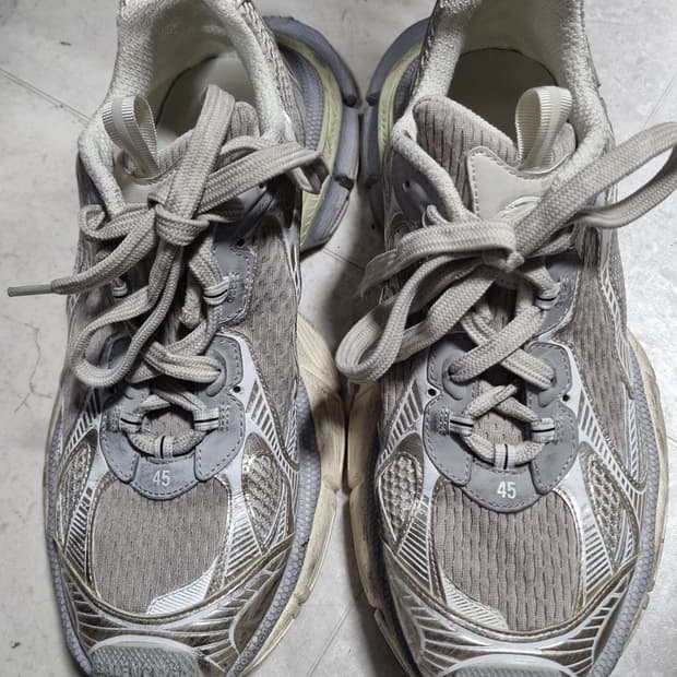 발렌시아가 3XL 스니커즈