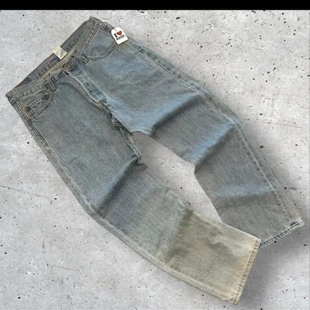 33x30 리바이스 501(가격 이제 안 내립니다 쿨거시 택포)