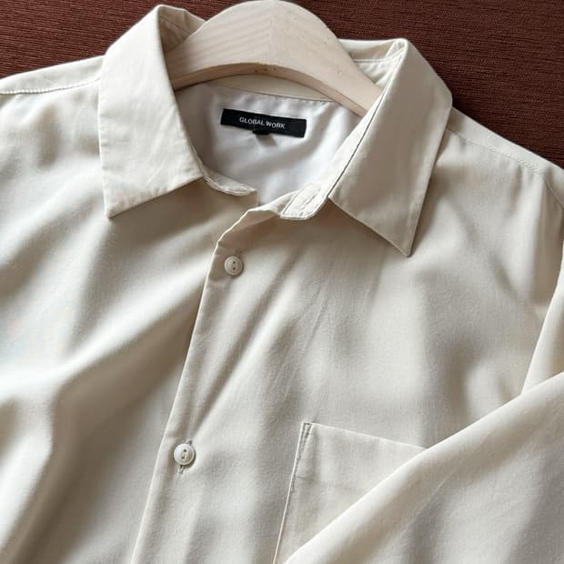 Silky touch fabric loose H/S shirt