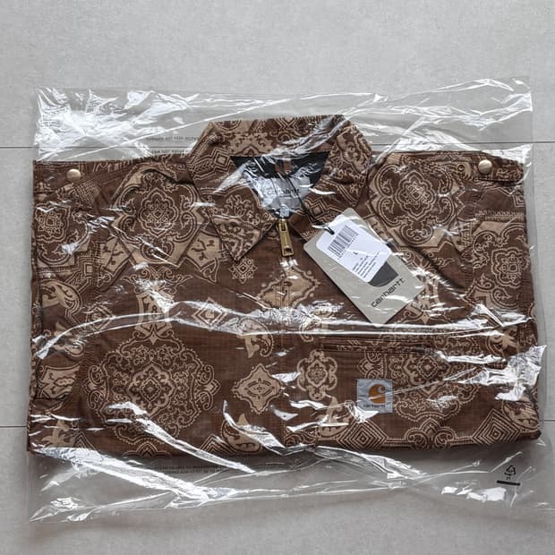 Carhartt WIP 디트로이트 자켓 페이즐리 패턴 (새상품) L