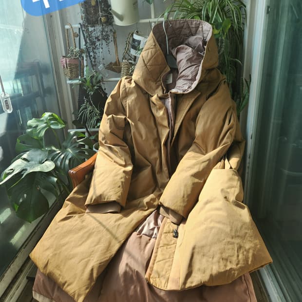구호 거위털 패딩 코트  (베스트따로입을수있음)
