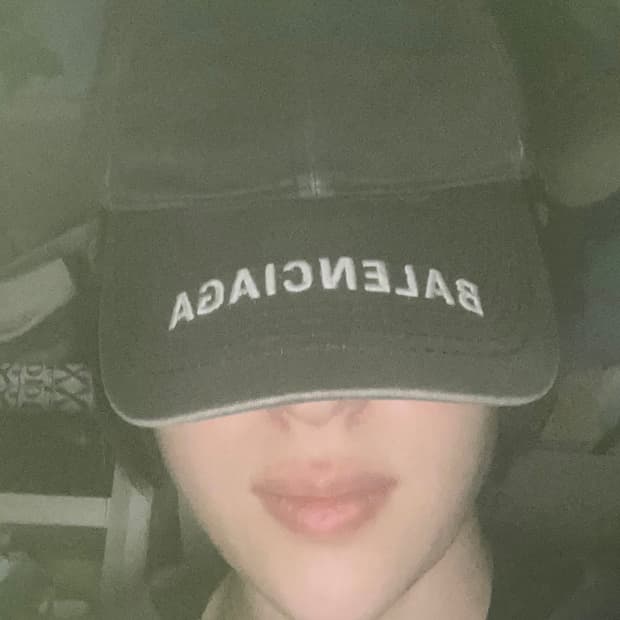 발렌시아가 볼캡