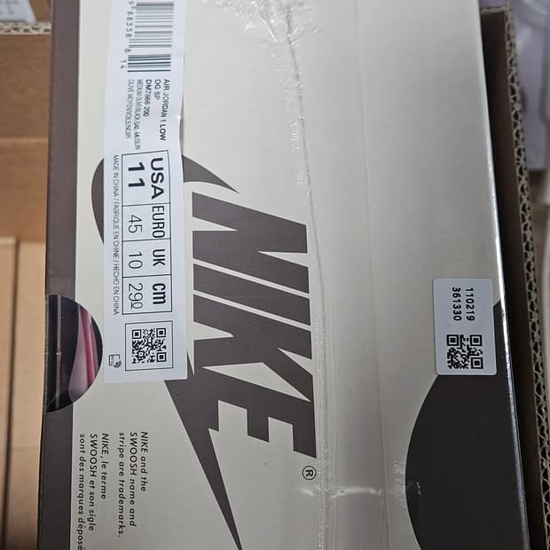 나이키 조던1 트래비스 스캇 리버스 올리브 290