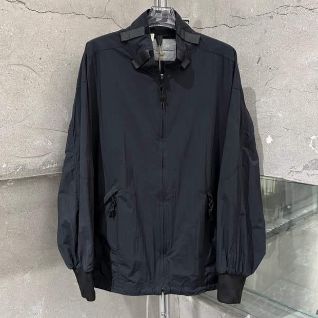 N. Hollywood 앤할리우드 윈드브레이커 자켓