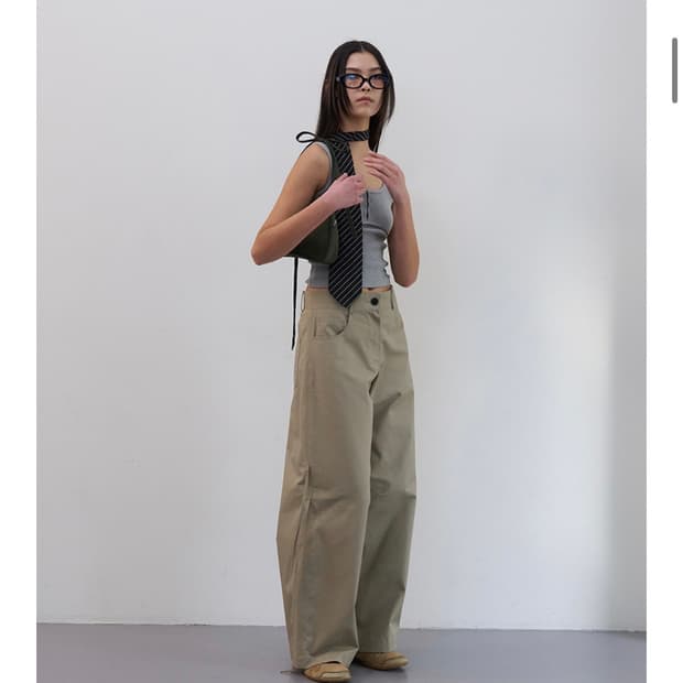 엘씨디씨티엠 strap detail wide trousers새상품