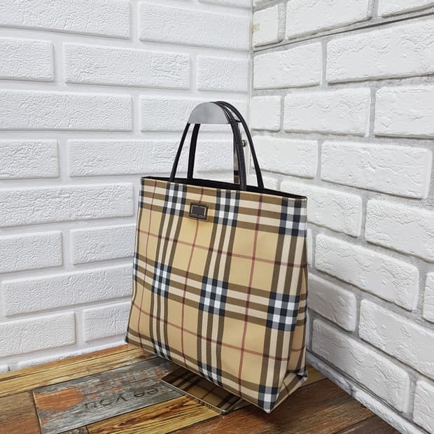 [정품] 버버리 노바체크 토트백