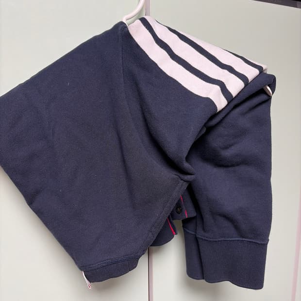 톰브라운 맨투맨