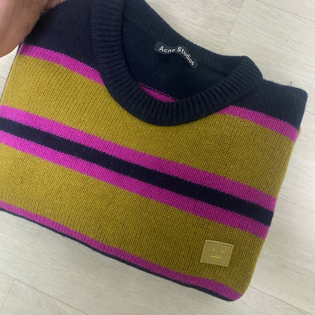 아크네 스튜디오 니마 니트(s)