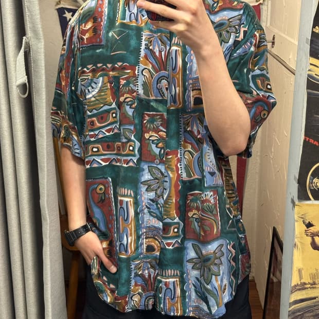 USA VINTAGE 에스닉 아방가르드 실크 반팔 셔츠