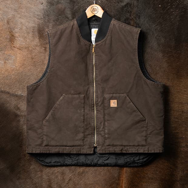 [2XL] 칼하트 V02 DKB 샌드스톤 아크틱 워크 베스트 다크 브라운