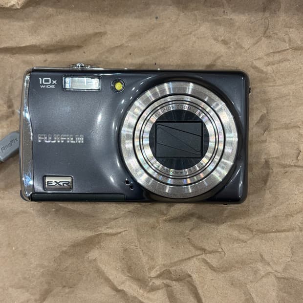 후지 파인픽스 f70exr