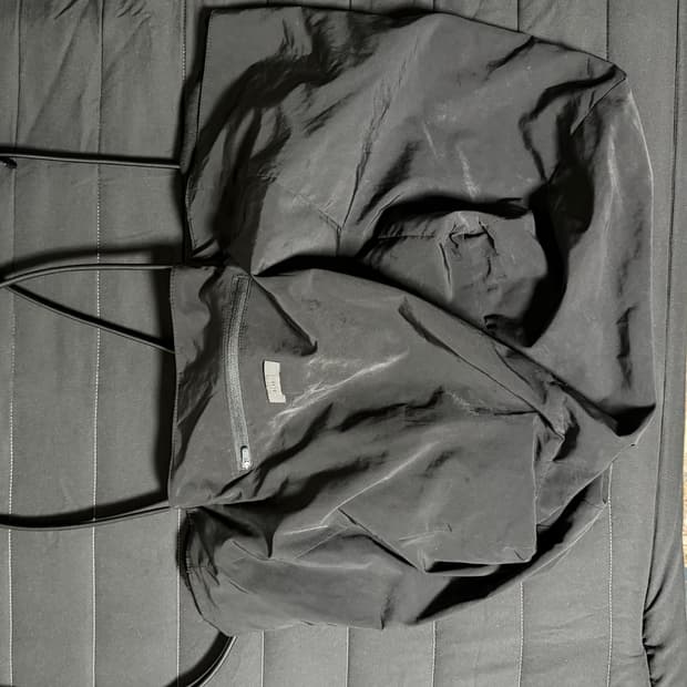 xlim 시놉시스 백