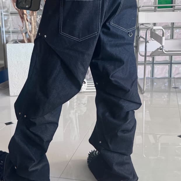AAO viedit starry stud random tuck pants | 후루츠패밀리