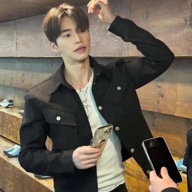 지즈루이스 블랙 데님자켓 M