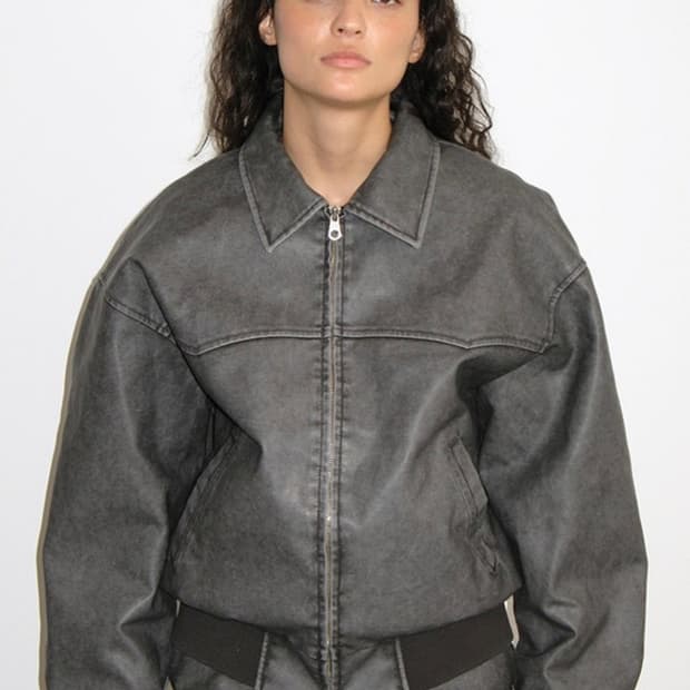 폴리수엠 레더 자켓