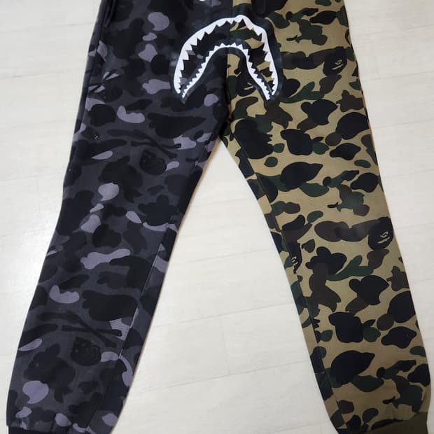 베이프×네이버후드 카모팬츠