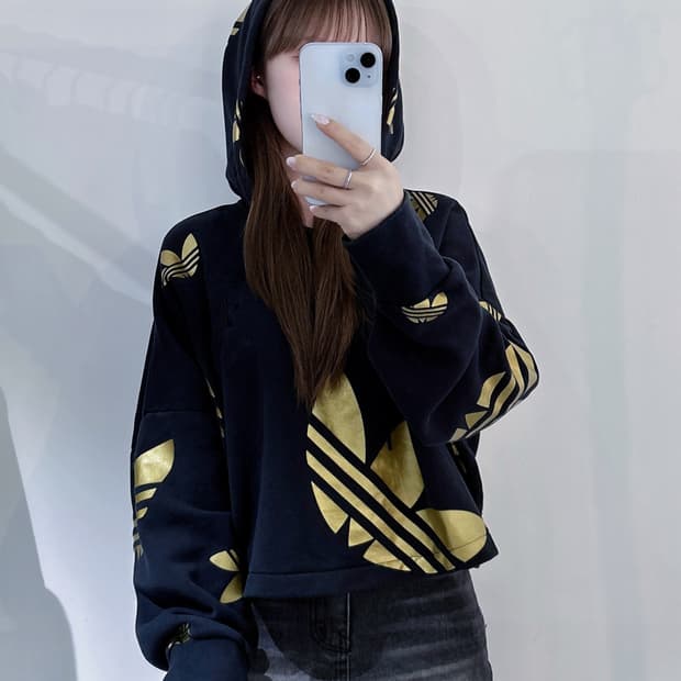 아디다스 모노그램 크롭 후드