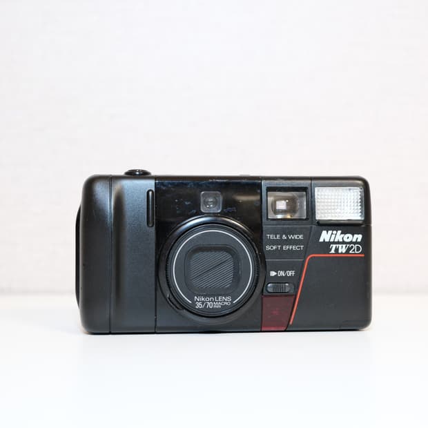 니콘 TW2D 빈티지 똑딱이 필름 카메라