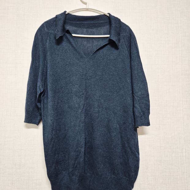 카라넥 반팔 니트