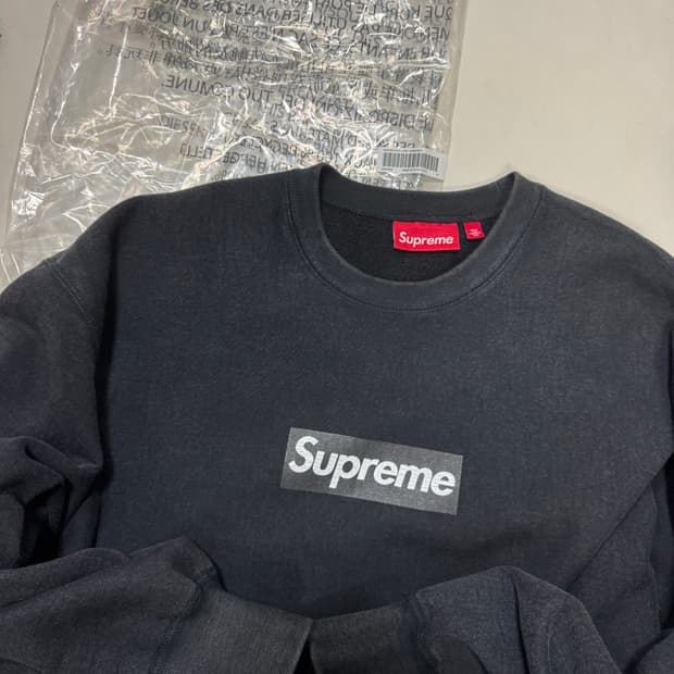 슈프림 워시드 박스 로고 크루넥 블랙 - 25SS M사이즈