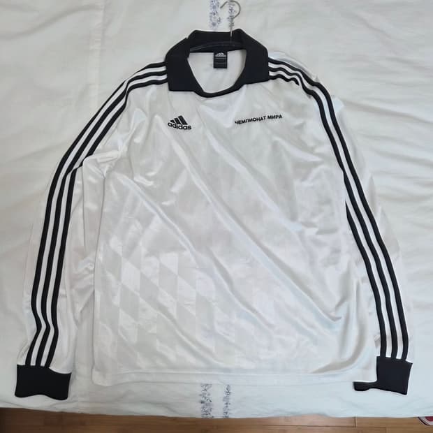 [S] 고샤루브친스키x아디다스 풋볼져지 화이트