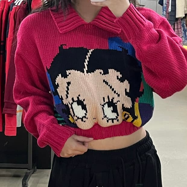 베티붑 크롭 카라 니트