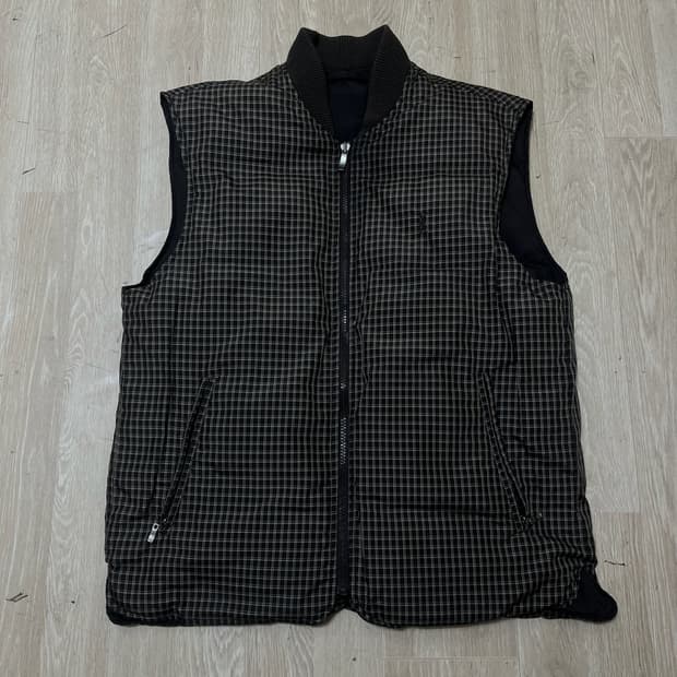 입생로랑 구스다운 리버시블 체크 패딩조끼 M/95 