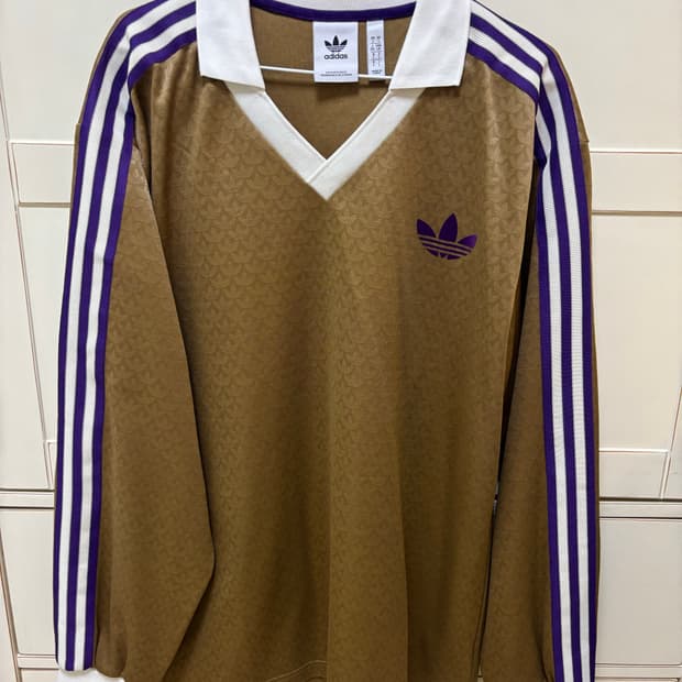 아디다스 오리지널스 아디컬러 헤리티지 나우 빈티지 롱슬리브 티셔츠 브라운