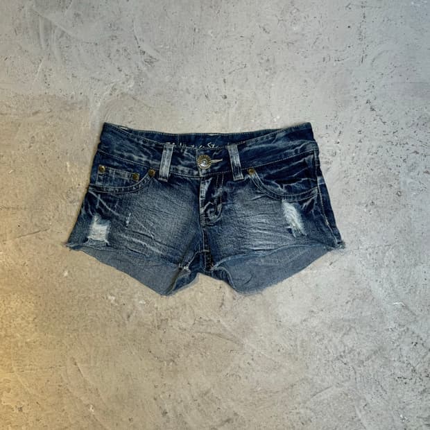 SKY BOMBER 데님 숏츠