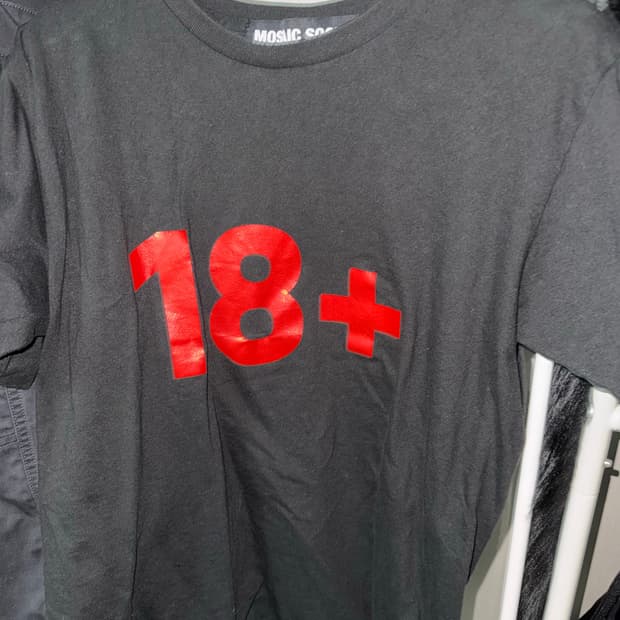 모자이크소사이어티 18+ Tee