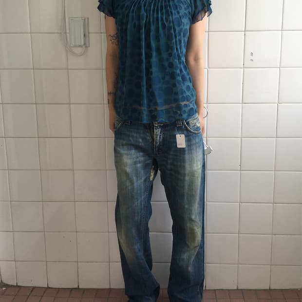 Dot pattern top