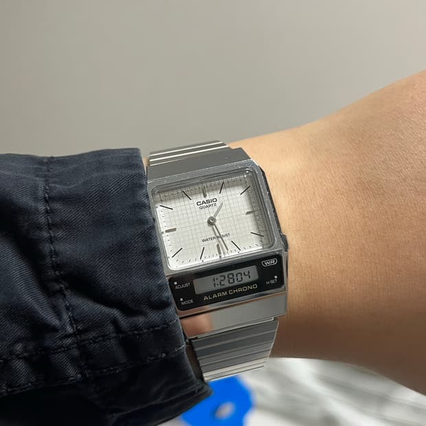 카시오 메탈시계