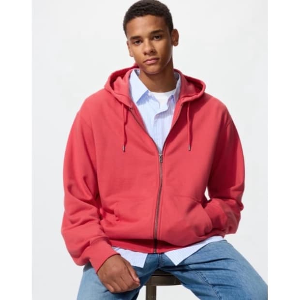 유니클로 스웨트풀집파카 레드’s‘새상품 