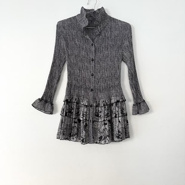 Pebble queen blouse / black