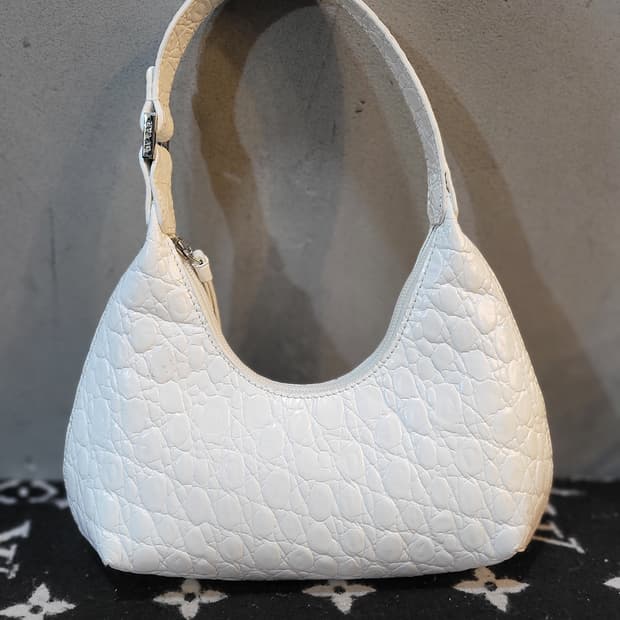 정품 BY FAR (바이파) 베이비  미니  엠마백 