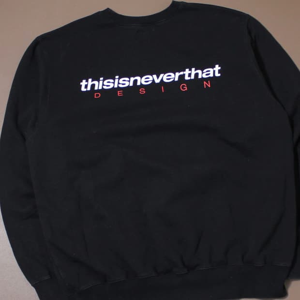 Thisisneverthat 디네뎃 블랙 맨투맨