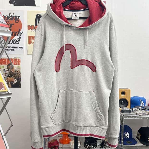 에비수 EVISU 시그니처 로고 후드티