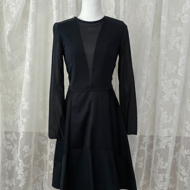 36) 새상품 코스 COS 시스루 플레어 원피스 네이비