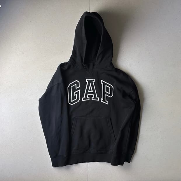 갭 후드티
