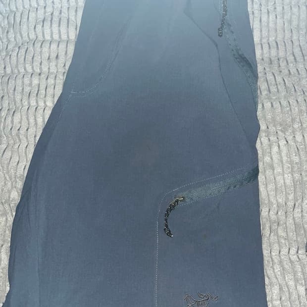 아크테릭스 감마 소라색 팬츠