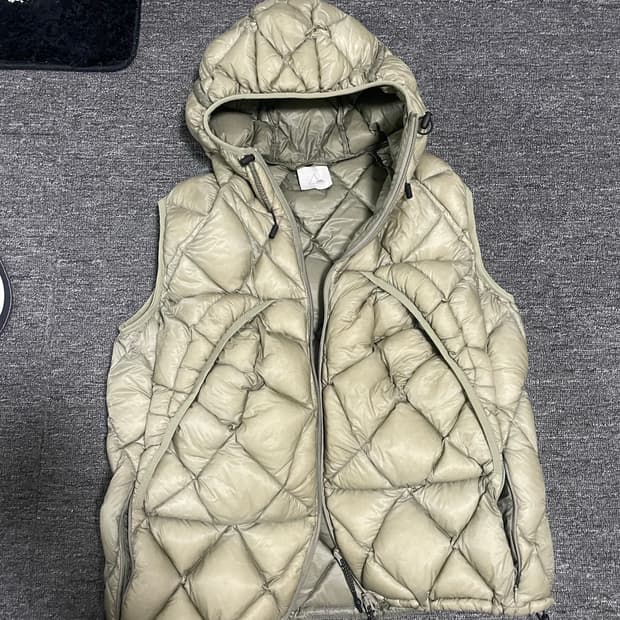 로아 누나 800 필파워 후드 다운 베스트 그레이