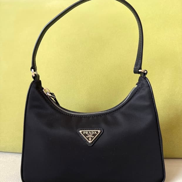 급처 선착순 1분) 프라다 리나일론 호보백