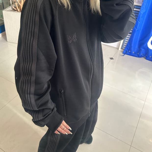 TRACK JACKET 트랙 재킷