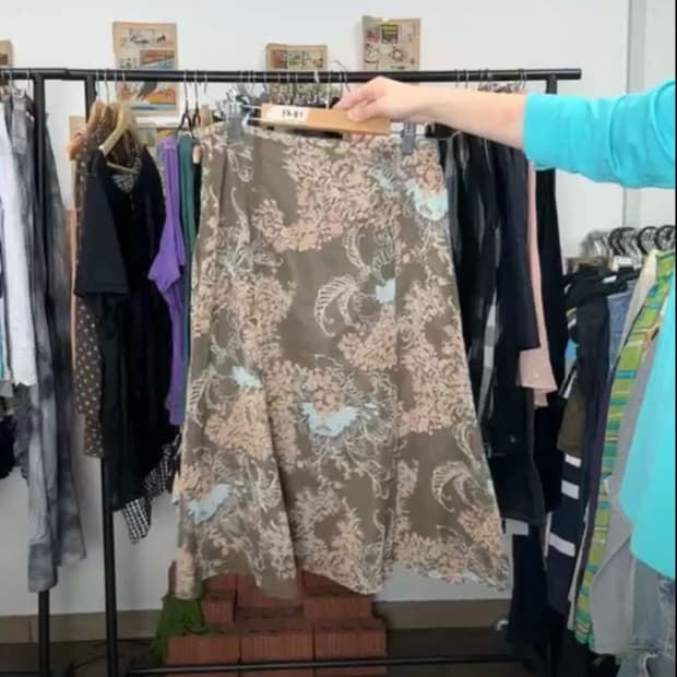 페이즐리 패턴 민트 스커트 